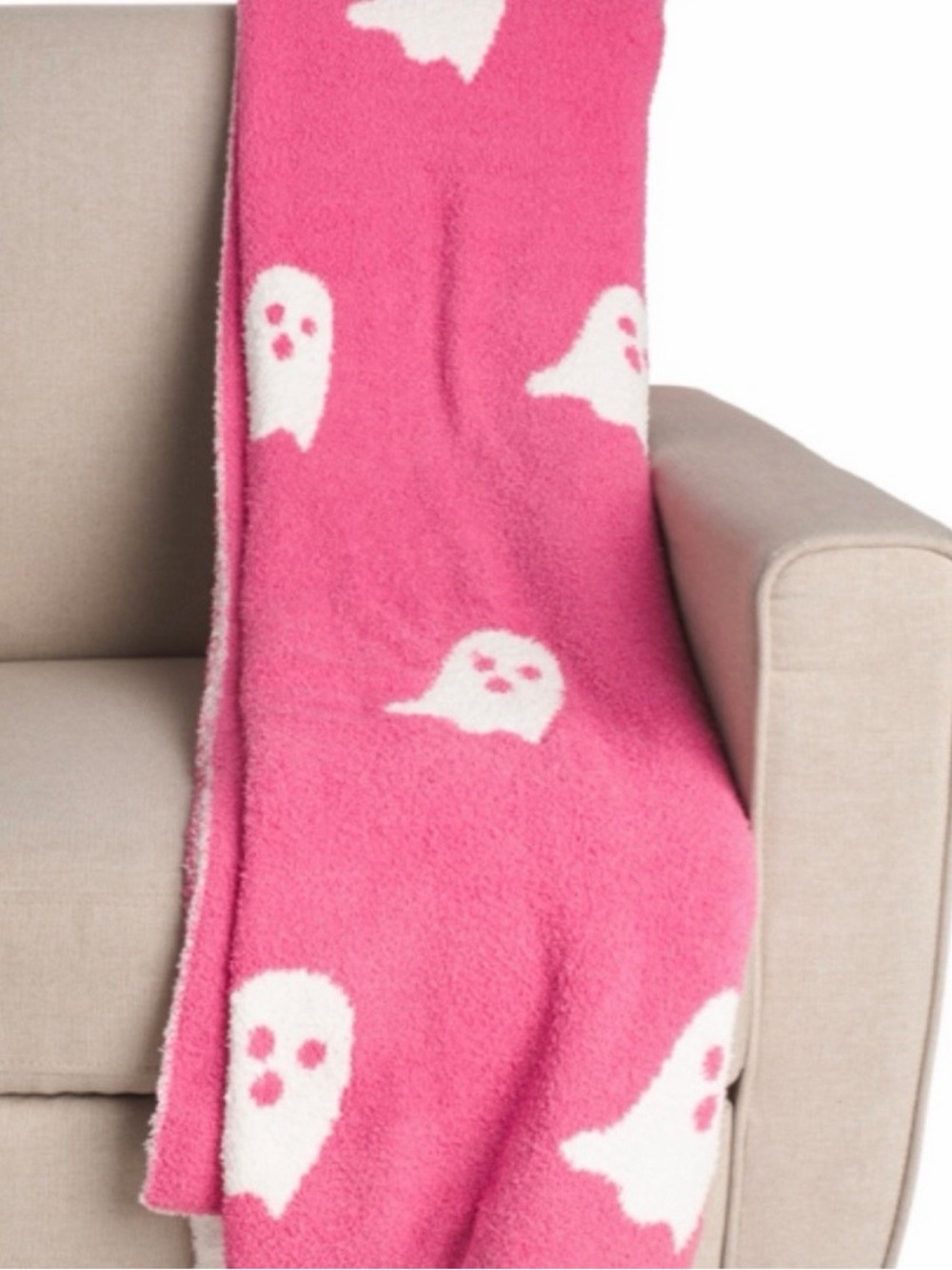 Cupcakes & Cashmere throw blanket